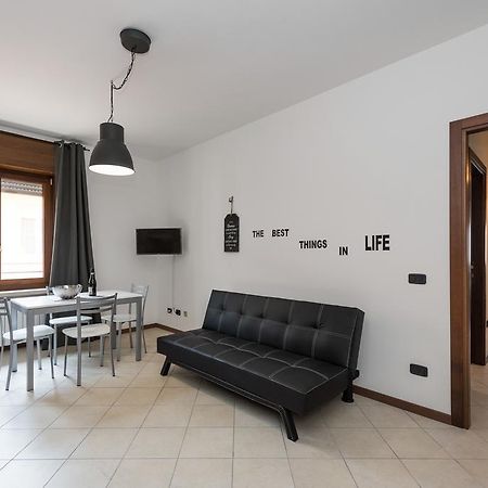 Apartamento Ortaglia Torri Del Benaco Exterior foto