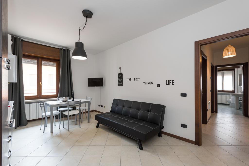 Apartamento Ortaglia Torri Del Benaco Exterior foto