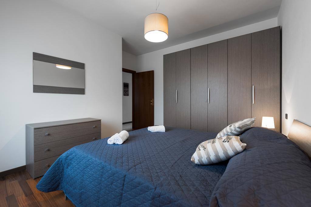 Apartamento Ortaglia Torri Del Benaco Exterior foto